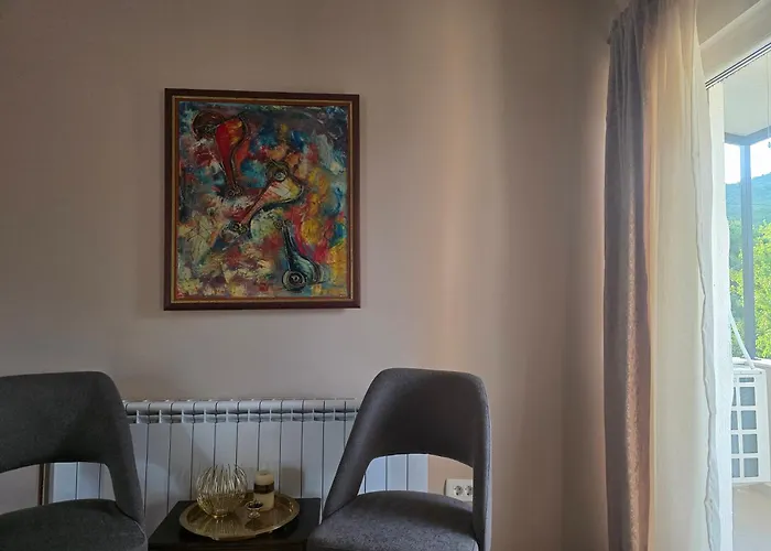 Wildstone Krusi - Pool & 1 アパート ポドゴリツァ