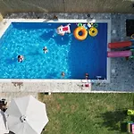 Appartamento Wildstone Krusi - Pool & 1