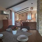 Appartamento Wildstone Krusi - Pool & 1 *