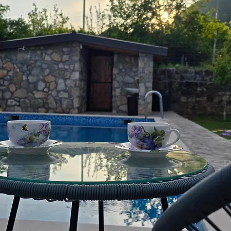 Wildstone Krusi - Pool & 1 *