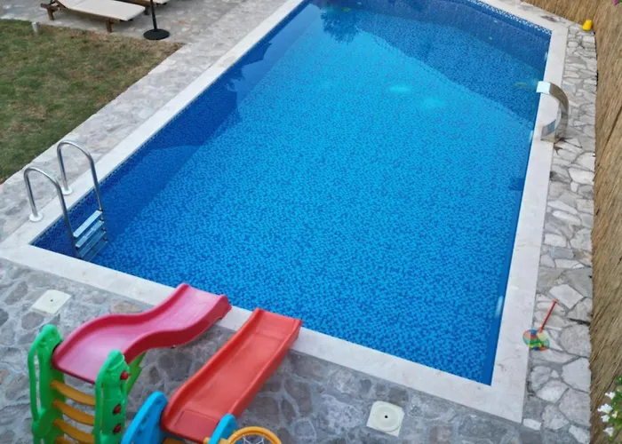 Wildstone Krusi - Pool & 1 公寓 *