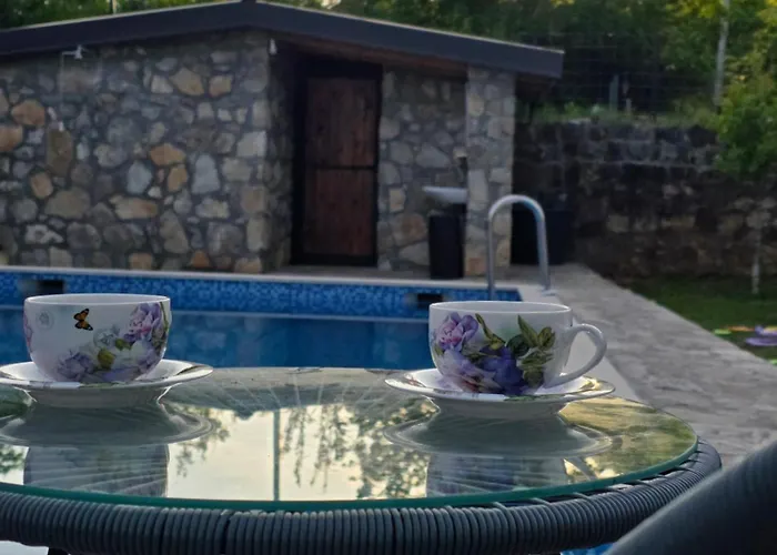 Wildstone Krusi - Pool & 1 *