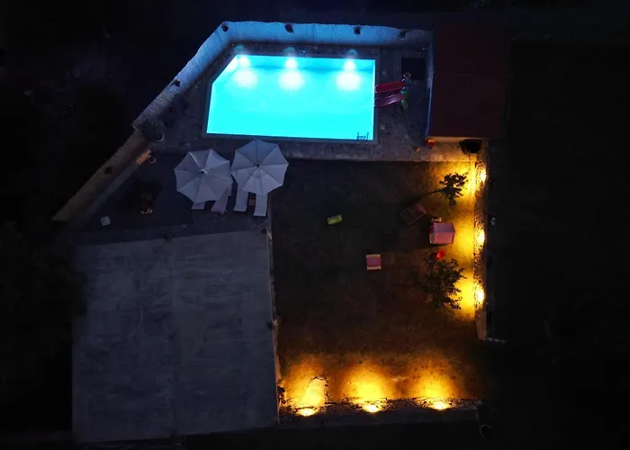 Wildstone Krusi - Pool & 1 Podgorica