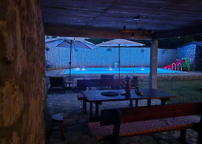 Apartment Wildstone Krusi - Pool & 1 Podgorica